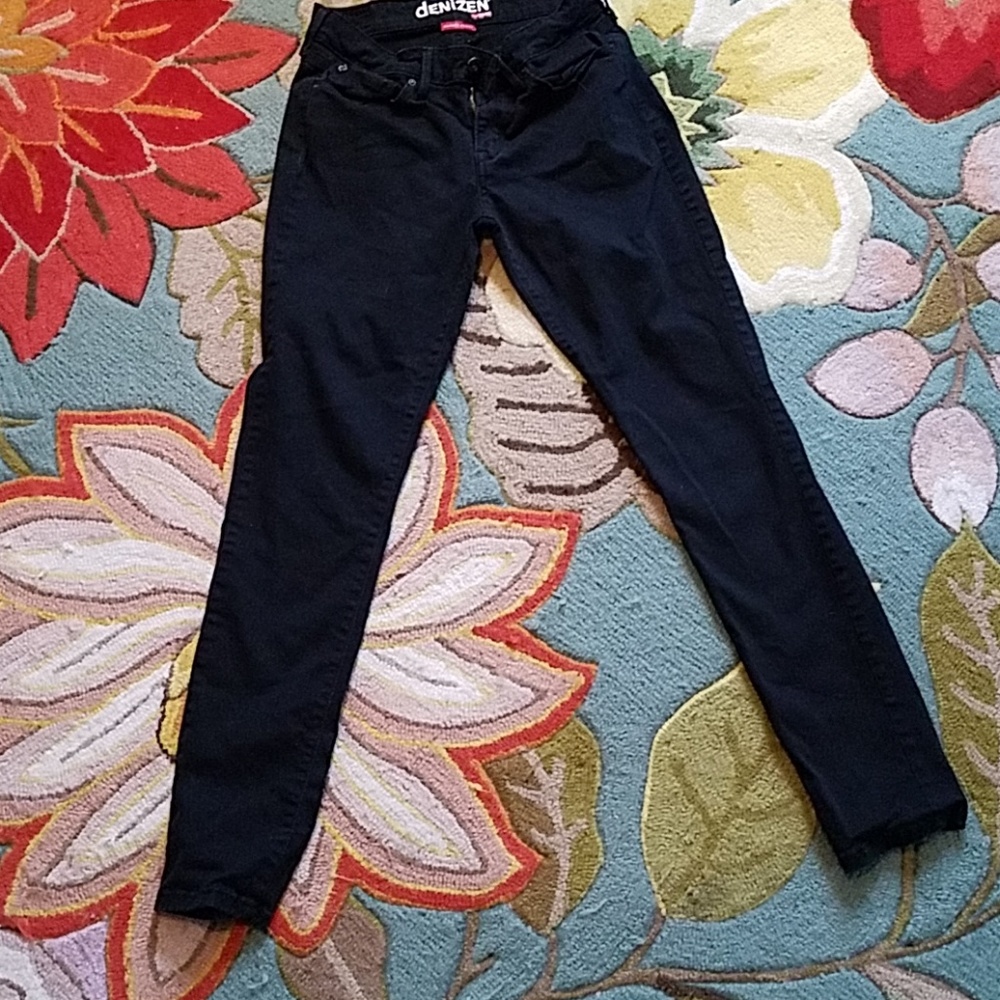 Black Levi's